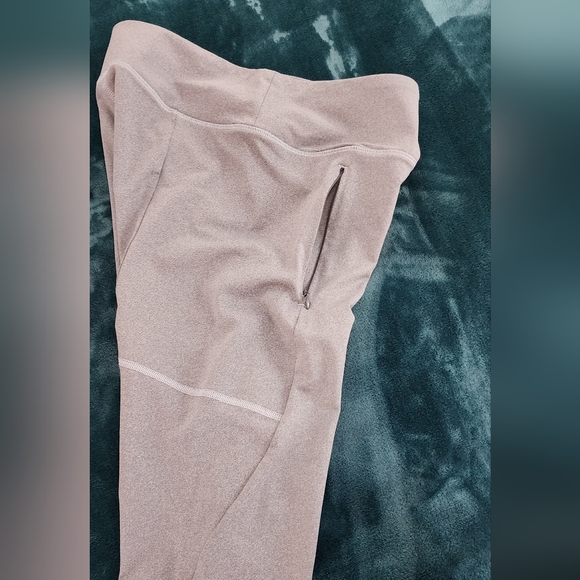 Express Compression Leggings Size Medium - Picture 2 of 6